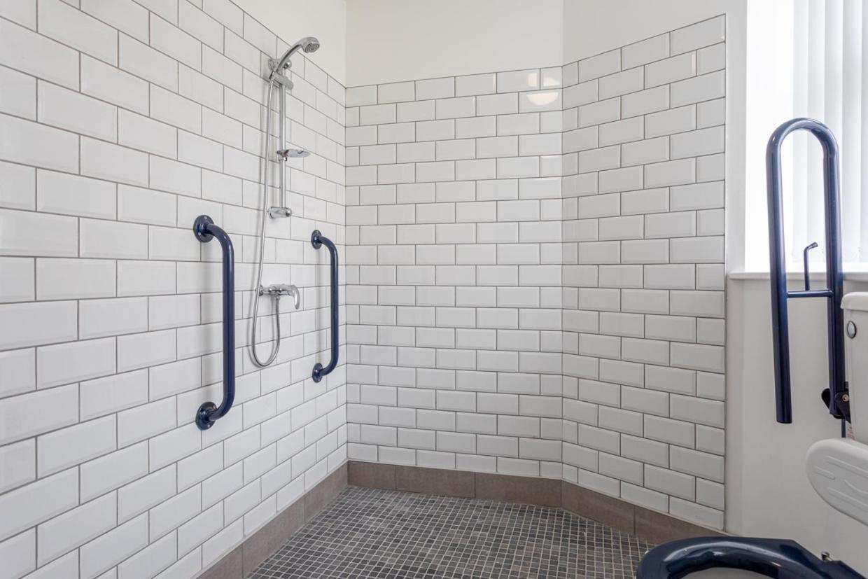 Dusties Hotel Rotherham Ngoại thất bức ảnh