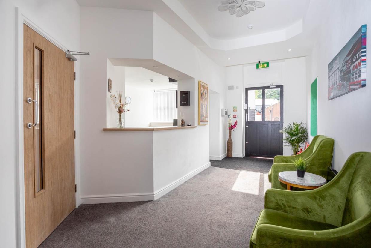 Dusties Hotel Rotherham Ngoại thất bức ảnh