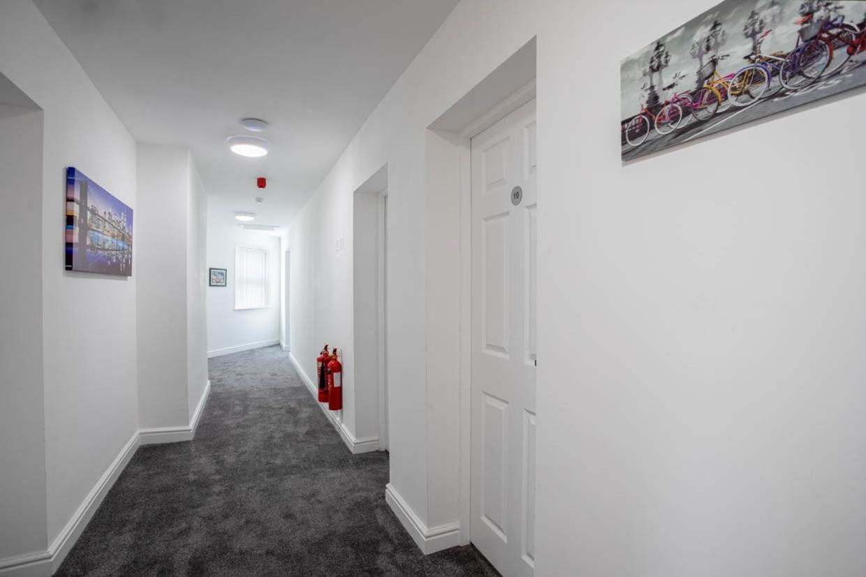 Dusties Hotel Rotherham Ngoại thất bức ảnh