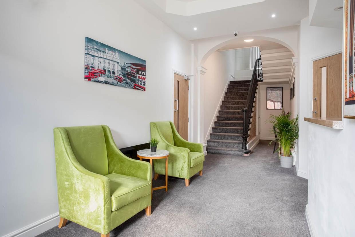 Dusties Hotel Rotherham Ngoại thất bức ảnh