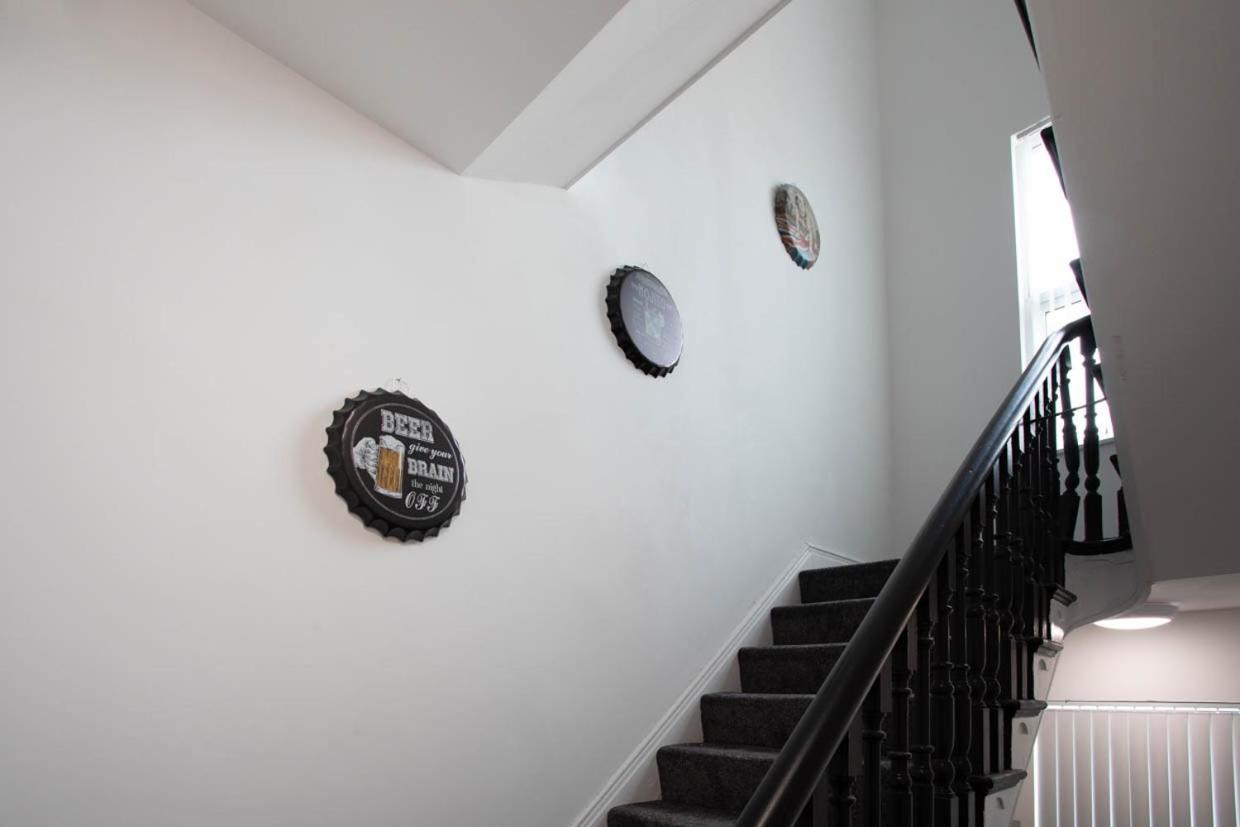 Dusties Hotel Rotherham Ngoại thất bức ảnh